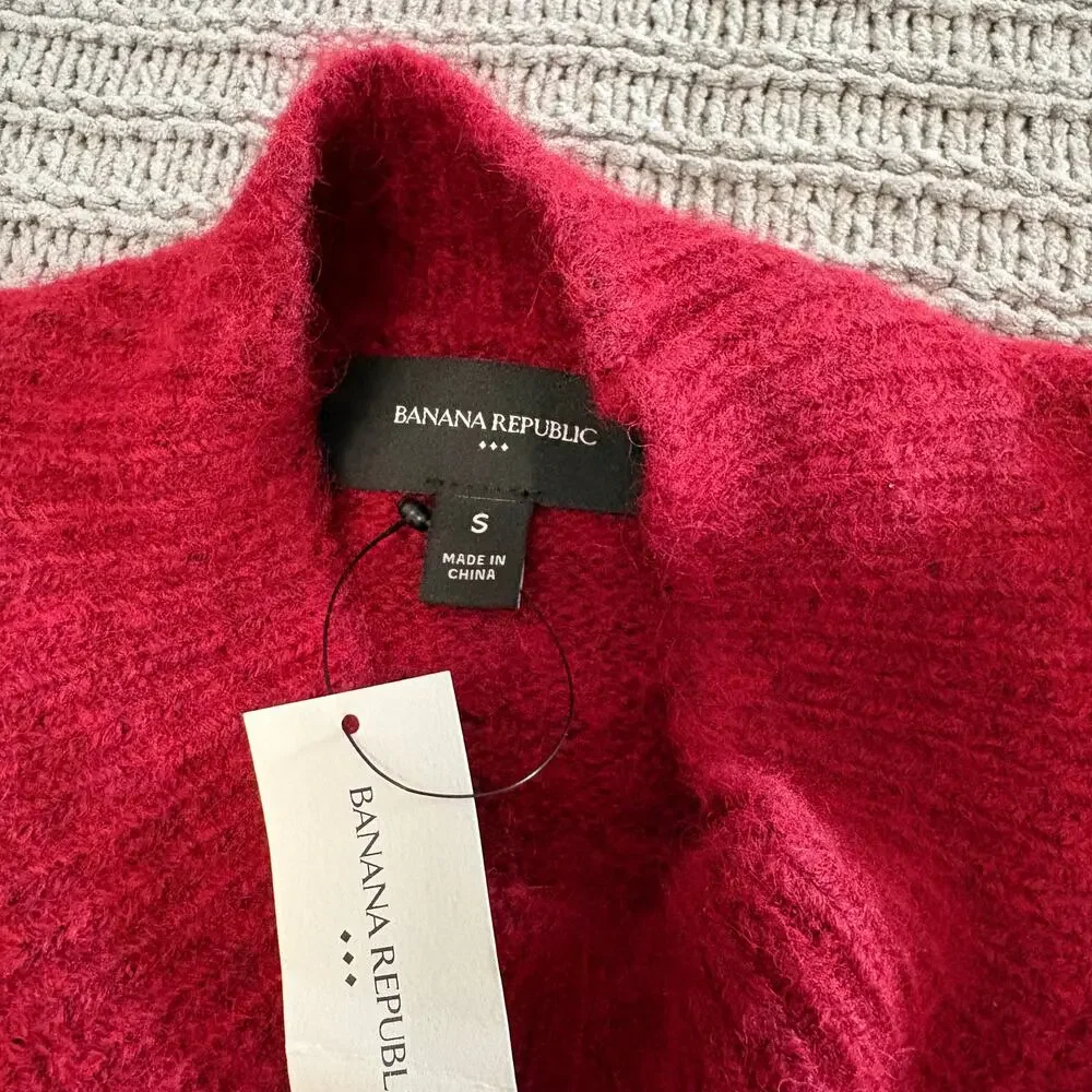 Banana Republic Wool Blend Maroon Sweater Women’s Size Small Minimalist Classic